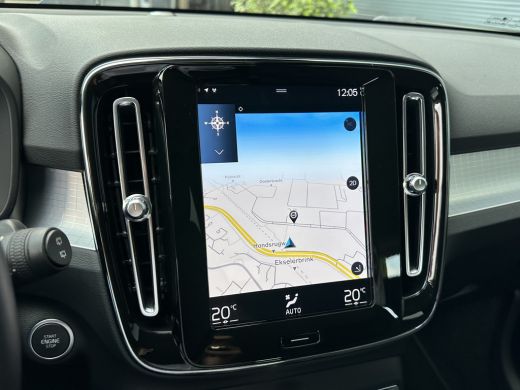 Volvo  XC40 2.0 B3 Momentum Business | Achteruitrijcamera | Apple Carplay/Android Auto|telefoonintegratie pre... ActivLease financial lease