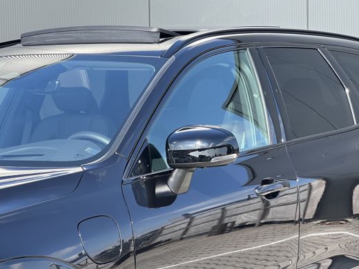Volvo  XC60 T8 Plug-in hybrid AWD Ultra Dark | Trekhaak | Panoramadak | Luchtvering | 360 Camera | Leder | He... ActivLease financial lease
