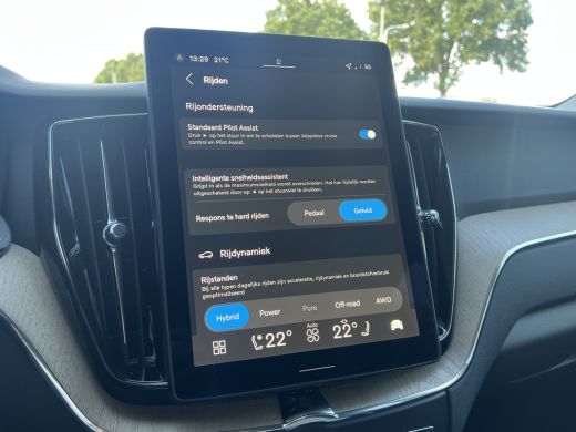 Volvo  XC60 T6 Plug-in hybrid AWD Plus Bright | Direct Leverbaar! | 360 Camera | Trekhaak | Privacy Glass | H... ActivLease financial lease