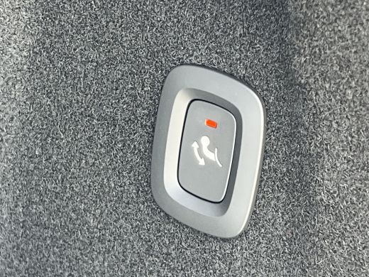 Volvo  XC60 T6 Plug-in hybrid AWD Plus Bright | Direct Leverbaar! | 360 Camera | Trekhaak | Privacy Glass | H... ActivLease financial lease