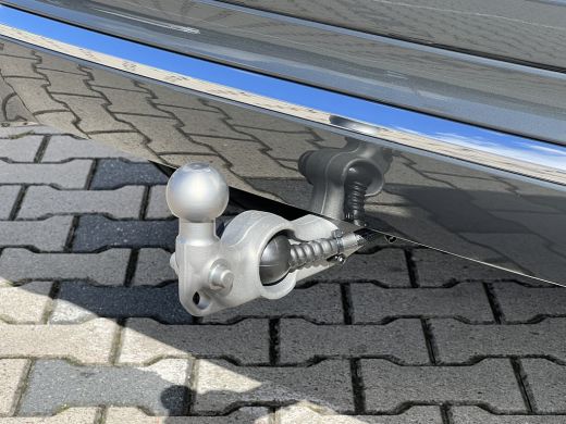 Volvo  XC60 T6 Plug-in hybrid AWD Plus Bright | Direct Leverbaar! | 360 Camera | Trekhaak | Privacy Glass | H... ActivLease financial lease