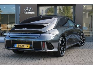 Hyundai IONIQ 6 Connect 77.4 kWh | Elektr. Stoelen | Elektr. Achterklep | Navigatie | Stuur/Stoelverwarming | Ach...