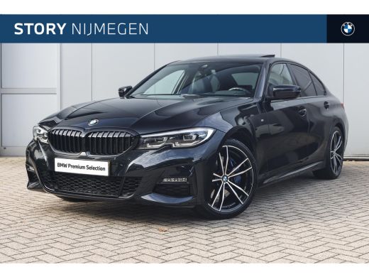 BMW 3 Serie 320i High Executive M Sport Automaat / Schuif-Kanteldak / Sportstoelen / Achteruitrijcamera / M A...