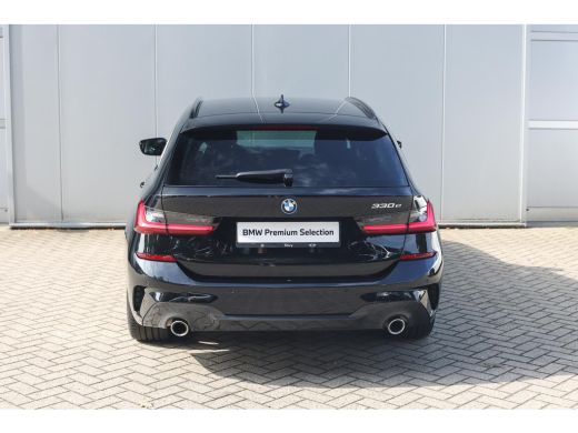 BMW 3 Serie Touring 330e High Executive M Sport Automaat / Sportstoelen / Laserlight / Comfort Access / LED /... ActivLease financial lease