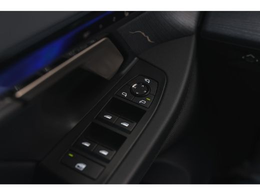 BMW i5 M60 xDrive M Sport / Panoramadak / Trekhaak / Stoelventilatie / Bowers & Wilkins / Adaptieve LED ... ActivLease financial lease