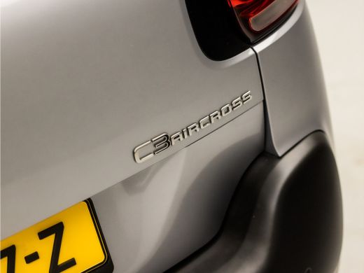 Citroën C3 Aircross 1.2 PureTech Shine Automaat (APPLE CARPLAY, GROOT NAVI, GETINT GLAS, SPORTSTOELEN, CRUISE, PARKEE... ActivLease financial lease