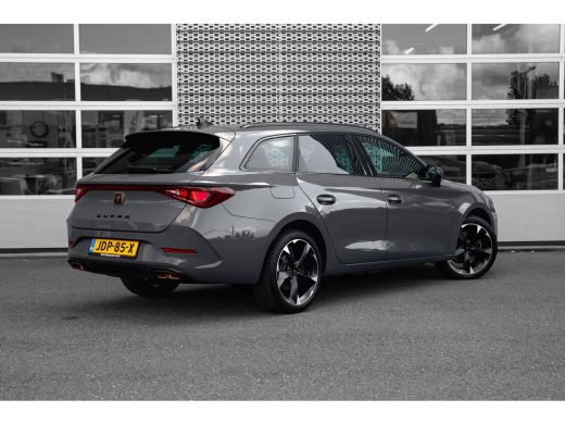 CUPRA Leon Sportstourer 1.4 TSI e-Hybrid 245pk | Trekhaak | Navigatie | Cruise Control | Keyless ActivLease financial lease