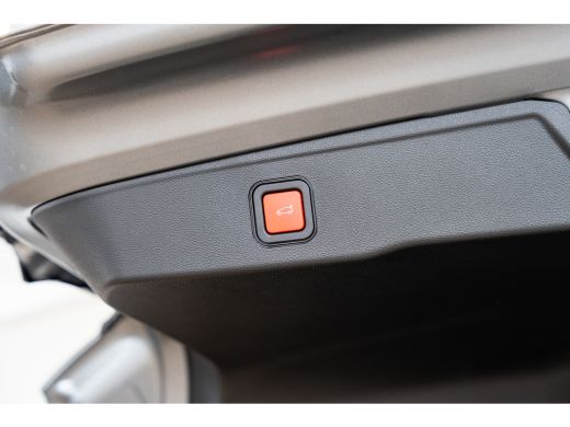 Jeep Avenger 1.2 e-Hybrid Summit | Achteruitrijcamera | Apple Carplay/Android Auto|telefoonintegratie premium ... ActivLease financial lease