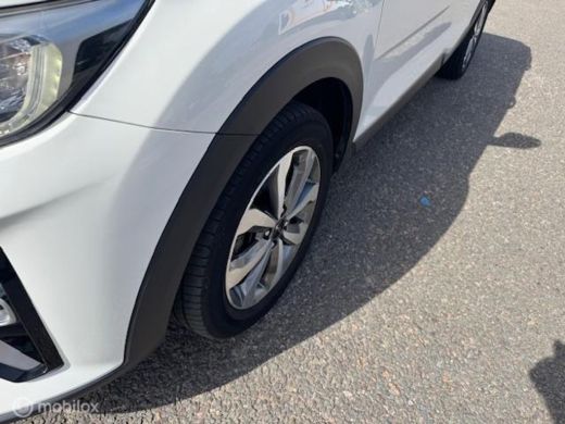 Kia Stonic 1.0 T-GDI DynamicPlusLine 16 inch velgen & banden , Navigatie , Bluetooth Priveglas , Electr. ink... ActivLease financial lease