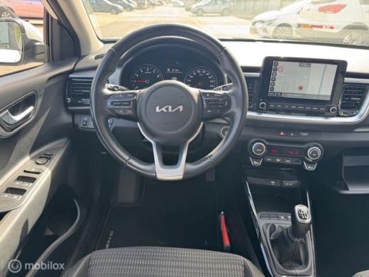 Kia Stonic 1.0 T-GDI DynamicPlusLine 16 inch velgen & banden , Navigatie , Bluetooth Priveglas , Electr. ink... ActivLease financial lease