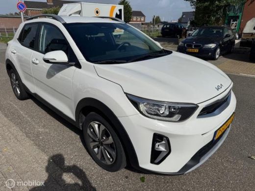 Kia Stonic 1.0 T-GDI DynamicPlusLine 16 inch velgen & banden , Navigatie , Bluetooth Priveglas , Electr. ink... ActivLease financial lease