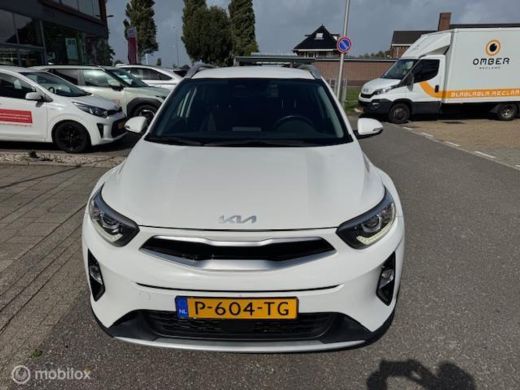 Kia Stonic 1.0 T-GDI DynamicPlusLine 16 inch velgen & banden , Navigatie , Bluetooth Priveglas , Electr. ink... ActivLease financial lease