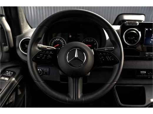 Mercedes-Benz Sprinter 317 CDI L2H2 | Automaat met Flippers | Mbux | Camera | CarPlay | Navi | Climate | Cruise | PDC | ... ActivLease financial lease