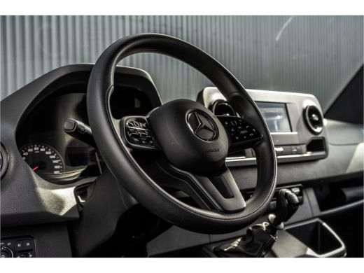 Mercedes-Benz Sprinter 317 CDI L2H2 | Mbux | Camera | CarPlay | Navigatie | Cruise | Climate | PDC | Euro 6 ActivLease financial lease