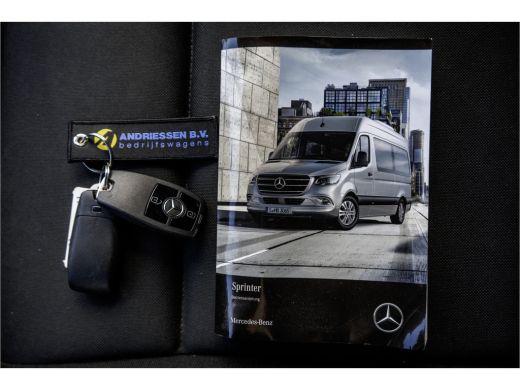 Mercedes-Benz Sprinter 317 CDI L2H2 | Mbux | Camera | CarPlay | Navigatie | Cruise | Climate | PDC | Euro 6 ActivLease financial lease
