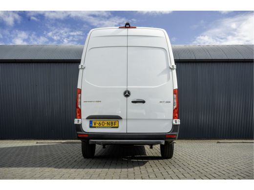 Mercedes-Benz Sprinter 317 CDI L2H2 | Mbux | Camera | CarPlay | Navigatie | Cruise | Climate | PDC | Euro 6 ActivLease financial lease