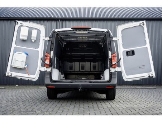 Mercedes-Benz Vito 114 CDI L2H1 | Automaat met Flippers | 2 x Schuifdeur | Omvormer | Camera | Navi | Climate | Crui... ActivLease financial lease