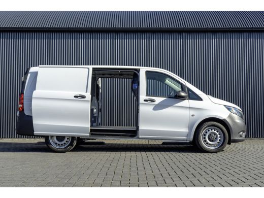 Mercedes-Benz Vito 114 CDI L2H1 | Automaat met Flippers | 2 x Schuifdeur | Omvormer | Camera | Navi | Climate | Crui... ActivLease financial lease