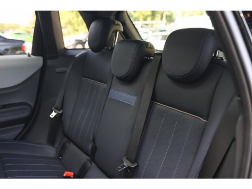 Mini 5-Deurs Cooper C Automaat / Favoured / Pakket L / 17" U-Spoke grey ActivLease financial lease