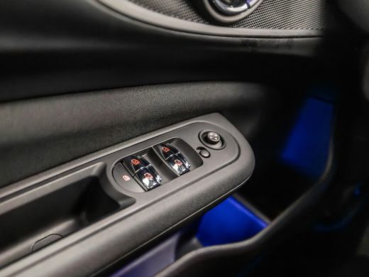 Mini Clubman 1.5 Cooper Chili Sport Automaat (CLIMATE, STOELVERWARMING, LED KOPLAMPEN, CRUISE, SPORTSTOELEN, G... ActivLease financial lease
