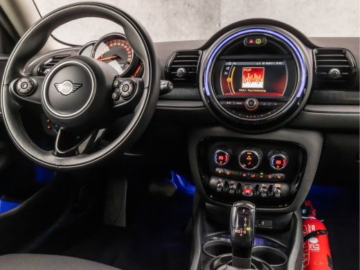 Mini Clubman 1.5 Cooper Chili Sport Automaat (CLIMATE, STOELVERWARMING, LED KOPLAMPEN, CRUISE, SPORTSTOELEN, G... ActivLease financial lease