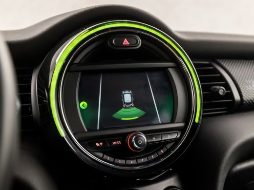 Mini Cooper 1.5 Cooper Chili Sport (NAVIGATIE, DEALER ONDERHOUDEN, CLIMATE, LED KOPLAMPEN, SPORTSTOELEN, CRUI... ActivLease financial lease