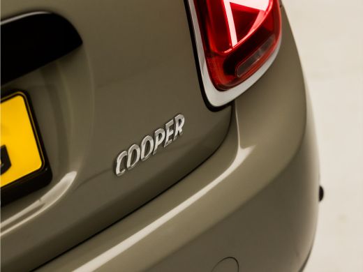 Mini Cooper 1.5 Cooper Chili Sport (NAVIGATIE, DEALER ONDERHOUDEN, CLIMATE, LED KOPLAMPEN, SPORTSTOELEN, CRUI... ActivLease financial lease