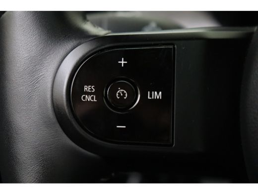 Mini Cooper S Cooper S Classic / Panoramadak / Sportstoelen / Comfort Access / Stuurverwarming / LED / Head-Up ... ActivLease financial lease