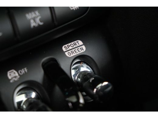 Mini Cooper S Cooper S Classic / Panoramadak / Sportstoelen / Comfort Access / Stuurverwarming / LED / Head-Up ... ActivLease financial lease
