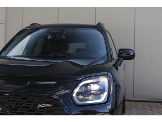 Mini Countryman JCW ALL4 / Pakket XL / 20" John Cooper Works Flag Spoke 2-tone ActivLease financial lease