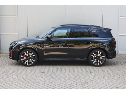 Mini Countryman JCW ALL4 / Pakket XL / 20" John Cooper Works Flag Spoke 2-tone ActivLease financial lease