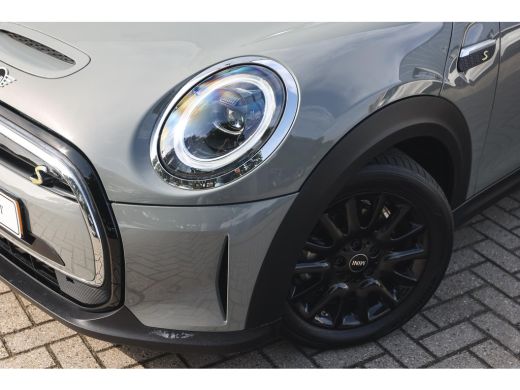 Mini Electric Business Edition / Panoramadak / Sportstoelen / LED / Comfort Access / Cruise Control / Aircondit... ActivLease financial lease