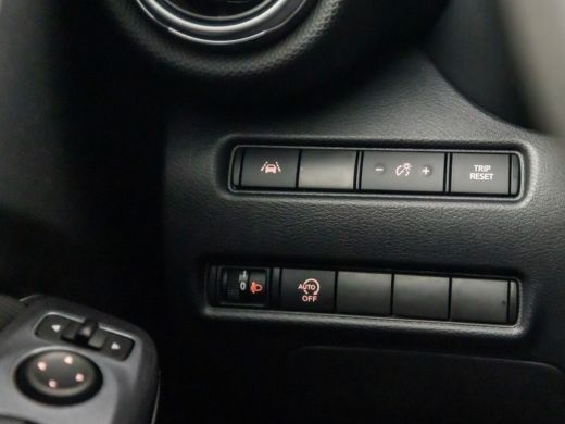 Nissan Juke 1.0 DIG-T Acenta Sport (APPLE CARPLAY, GROOT NAVI, CAMERA, LED KOPLAMPEN, SPORTSTOELEN, ZWART HEM... ActivLease financial lease