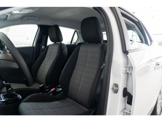 Opel Corsa 1.2 Edition | Parkeersensoren | Apple Carplay & Android Auto | Lichtmetalen velgen | Cruise Contr... ActivLease financial lease