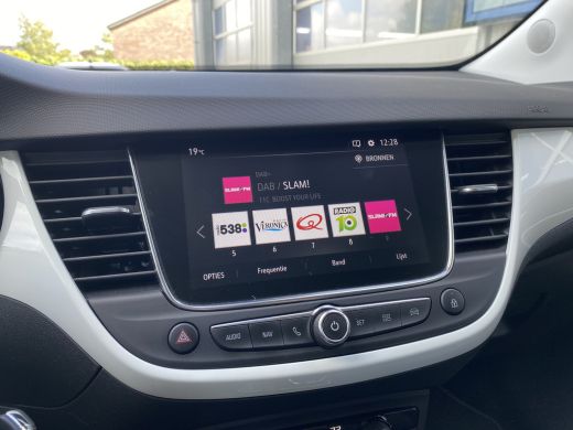 Opel Crossland X 1.2 130PK Turbo AUTOMAAT 2020 Edition | NAVIGATIE| TREKHAAK| CLIMATE CONTROL| CAMERA| DAB| PARKEE... ActivLease financial lease