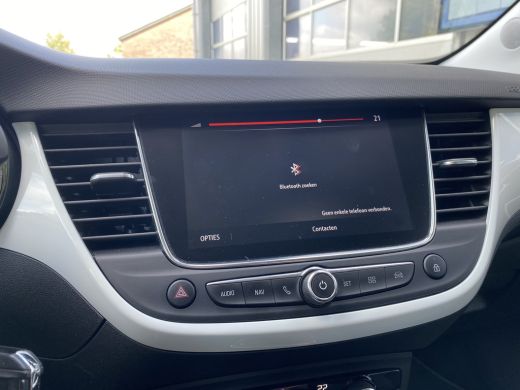 Opel Crossland X 1.2 130PK Turbo AUTOMAAT 2020 Edition | NAVIGATIE| TREKHAAK| CLIMATE CONTROL| CAMERA| DAB| PARKEE... ActivLease financial lease