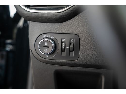 Opel Crossland X 1.2 Turbo 110PK Innovation | Trekhaak | Climate Controle | Apple Carplay & Android Auto | Parkeer... ActivLease financial lease