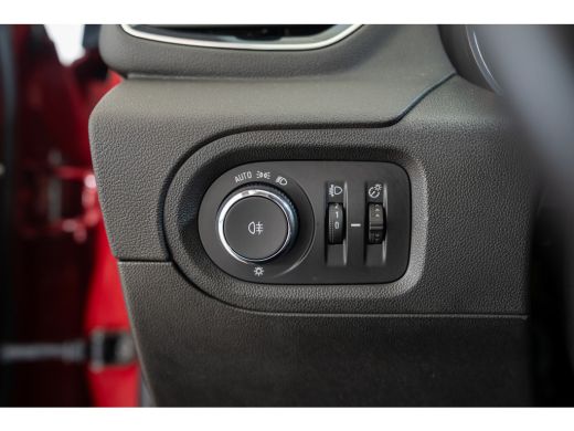 Opel Grandland X 1.2 Turbo 130PK Business Executive | Trekhaak | Climate Controle | Parkeersensoren | Comfort Stoe... ActivLease financial lease