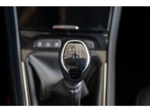 Opel Grandland X 1.2 Turbo 130PK Business Executive | Trekhaak | Climate Controle | Parkeersensoren | Comfort Stoe... ActivLease financial lease