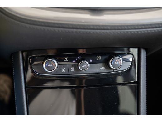 Opel Grandland X 1.2 Turbo 130PK Business Executive | Trekhaak | Climate Controle | Parkeersensoren | Comfort Stoe... ActivLease financial lease