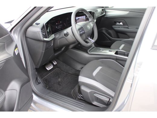 Opel Mokka 1.2 Hybrid 145 pk Aut. GS / Navigatie / Camera / Matrix LED / Keyless / Dodehoek / stuur -en stoe... ActivLease financial lease