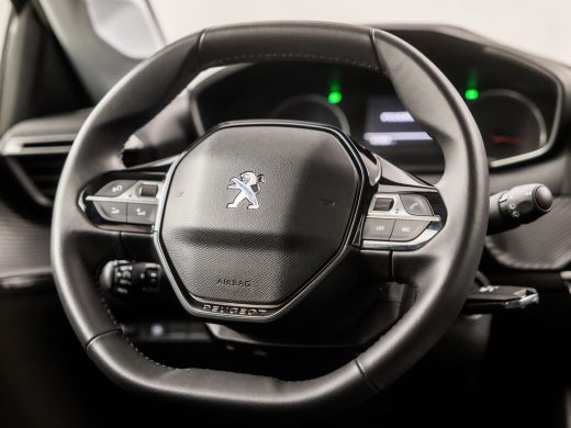 Peugeot 208 1.2 PureTech Active GT Sport (APPLE CARPLAY, GROOT NAVI, LM VELGEN, LANE ASSIST, SPORTSTOELEN, PA... ActivLease financial lease