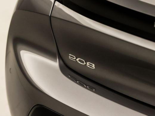 Peugeot 208 1.2 PureTech Active GT Sport (APPLE CARPLAY, GROOT NAVI, LM VELGEN, LANE ASSIST, SPORTSTOELEN, PA... ActivLease financial lease
