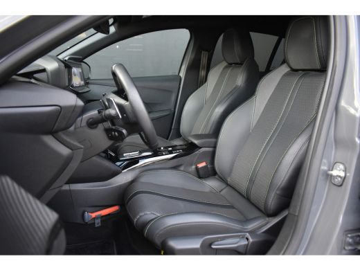 Peugeot 208 Hybrid 100 e-DCS6 GT Automaat | 360 Camera | Navigatie | Sfeerverlichting | Keyless-Entry | Full-... ActivLease financial lease