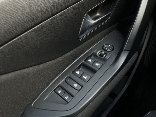 Peugeot 308 SW 1.2 PureTech Active Pack Business LED | Climate control | Digitaal dashboard | Carplay/android... ActivLease financial lease