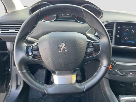 Peugeot 308 SW 1.2 PureTech Blue Lease Active Trekhaak | Full map navigatie | Parkeersensoren voor + Achter | ActivLease financial lease