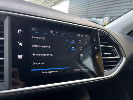 Peugeot 308 SW 1.2 PureTech Blue Lease Active Trekhaak | Full map navigatie | Parkeersensoren voor + Achter | ActivLease financial lease