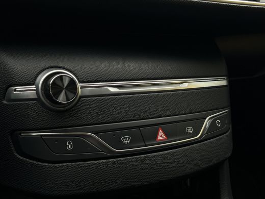 Peugeot 308 SW 1.2 PureTech Blue Lease Allure Trekhaak | Keyless | Full map navigatie | Parkeersensoren voor ... ActivLease financial lease