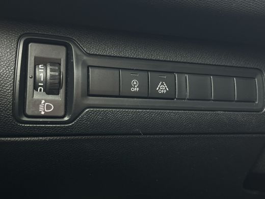 Peugeot 308 SW 1.2 PureTech Blue Lease Allure Trekhaak | Keyless | Full map navigatie | Parkeersensoren voor ... ActivLease financial lease