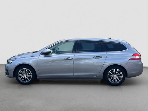 Peugeot 308 SW 1.2 PureTech Blue Lease Allure Trekhaak | Keyless | Full map navigatie | Parkeersensoren voor ... ActivLease financial lease